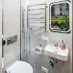 в центрі вул куліша 5 хв до оперного театру Appartement *