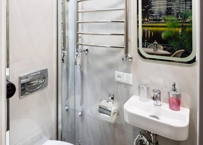 в центрі вул куліша 5 хв до оперного театру * Lemberg